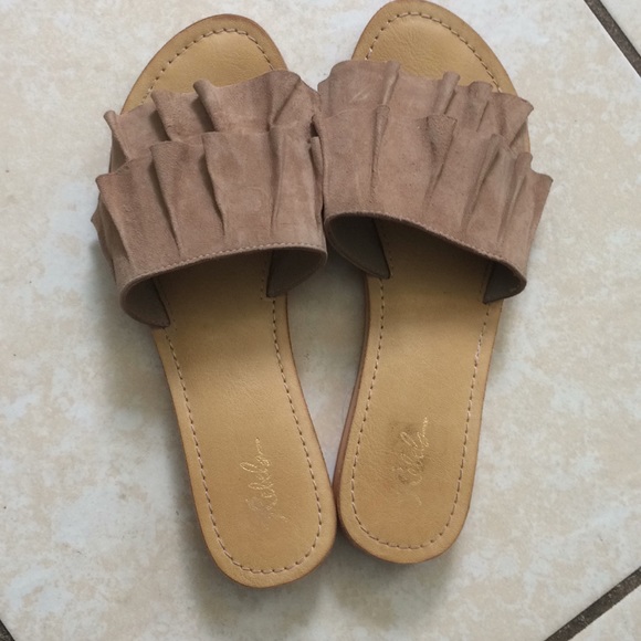 rebels Shoes - Ruffle slides